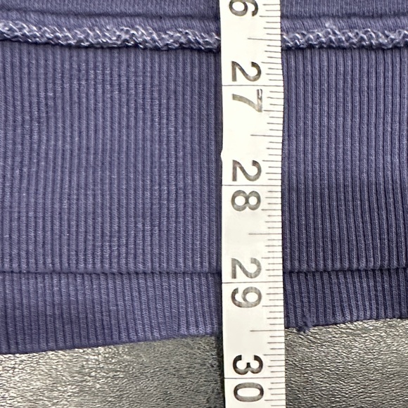 Aerie Gray Knit Fabric - Picture 5 of 6